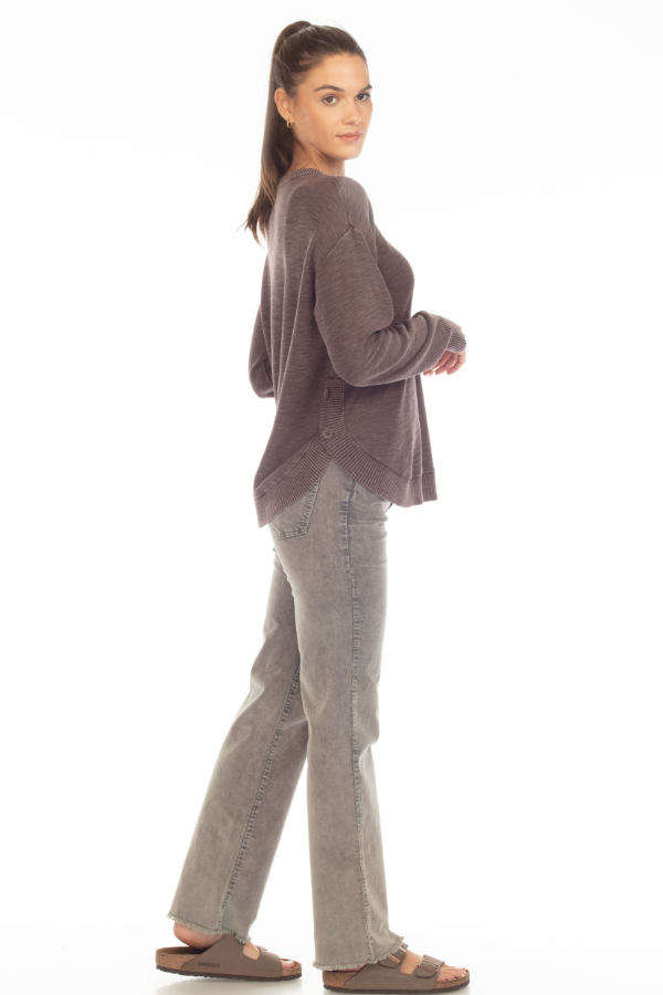 SCOOP HEM PULLOVER