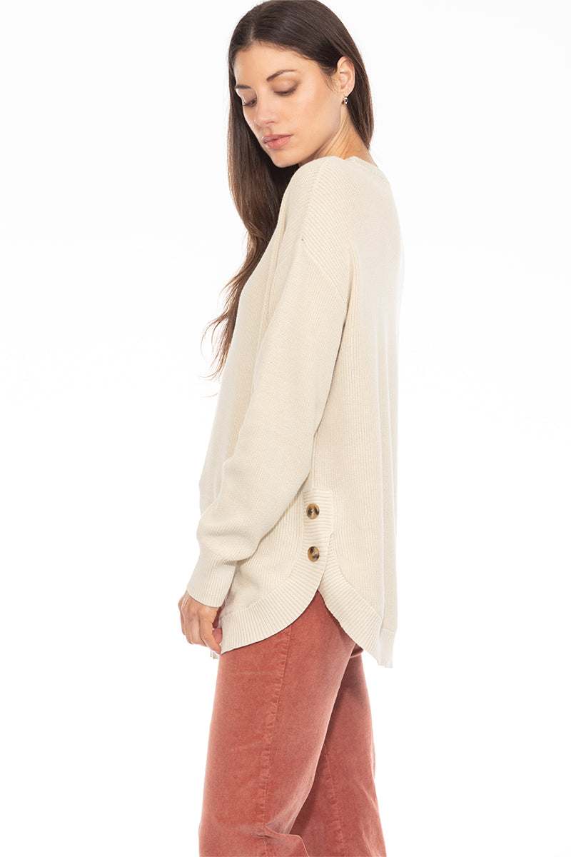 COTTON VINTAGE SWEATER SIDE BUTTON CREW TUNIC