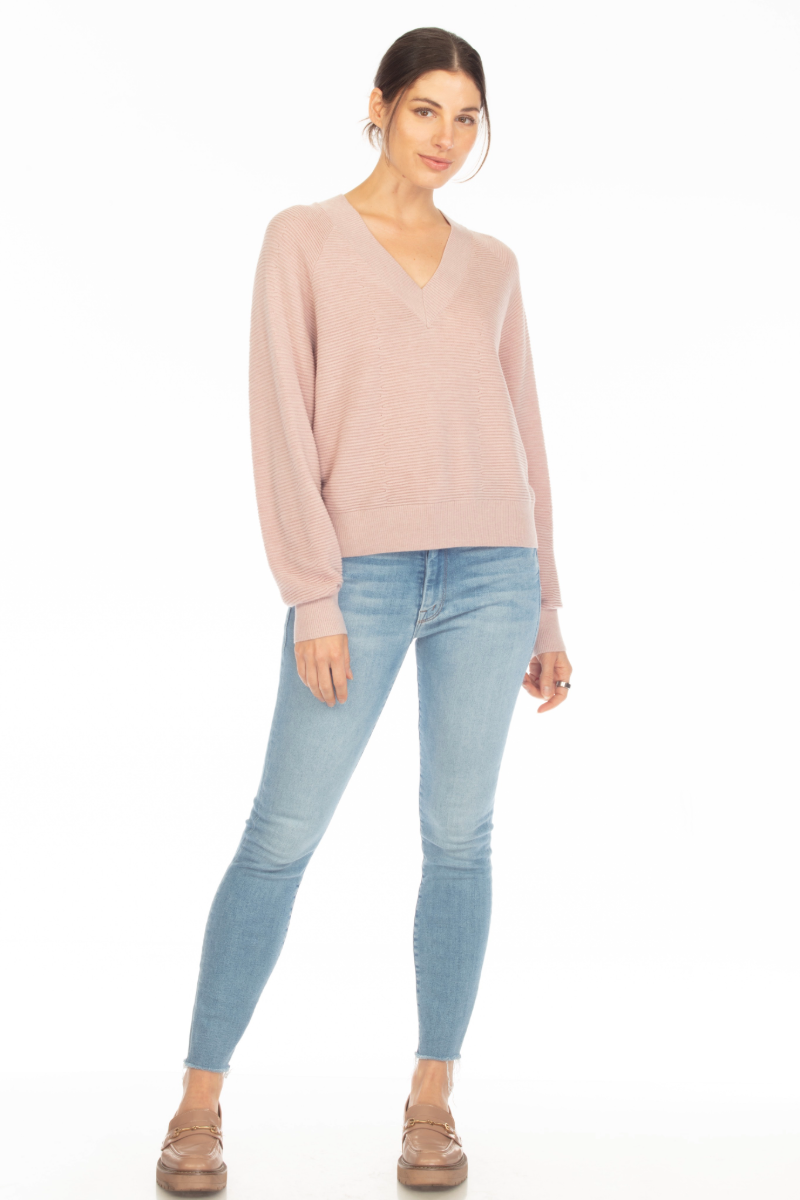 V-NECK SWEATER
