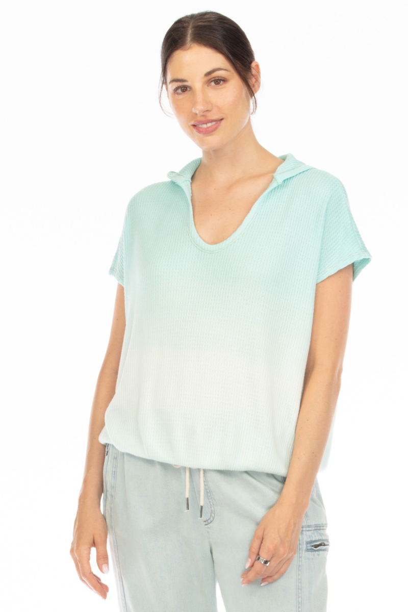 SHORT SLEEVE SCOOP HOOD