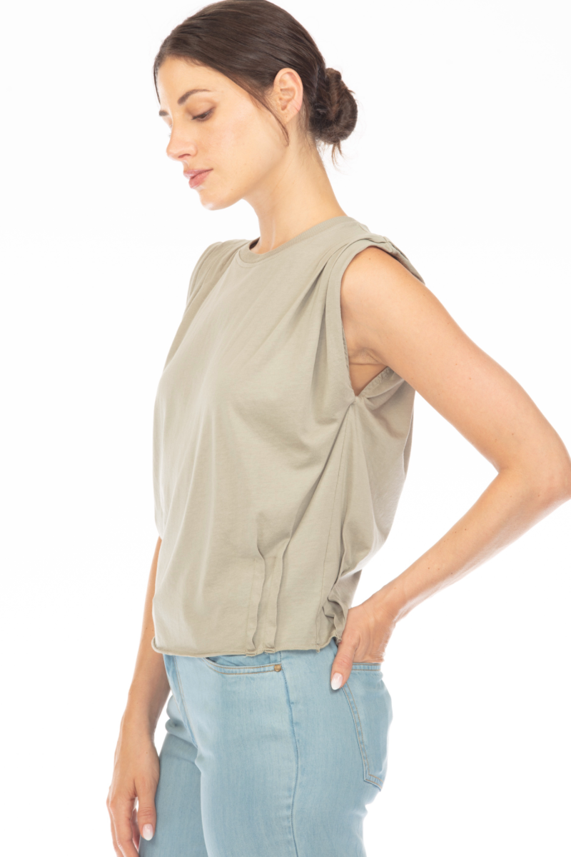 LITA PLEAT TEE