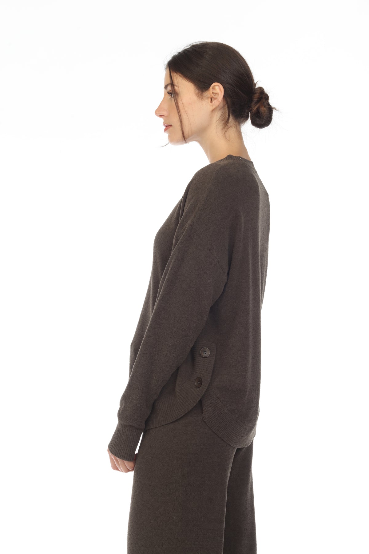 SCOOP HEM PULLOVER