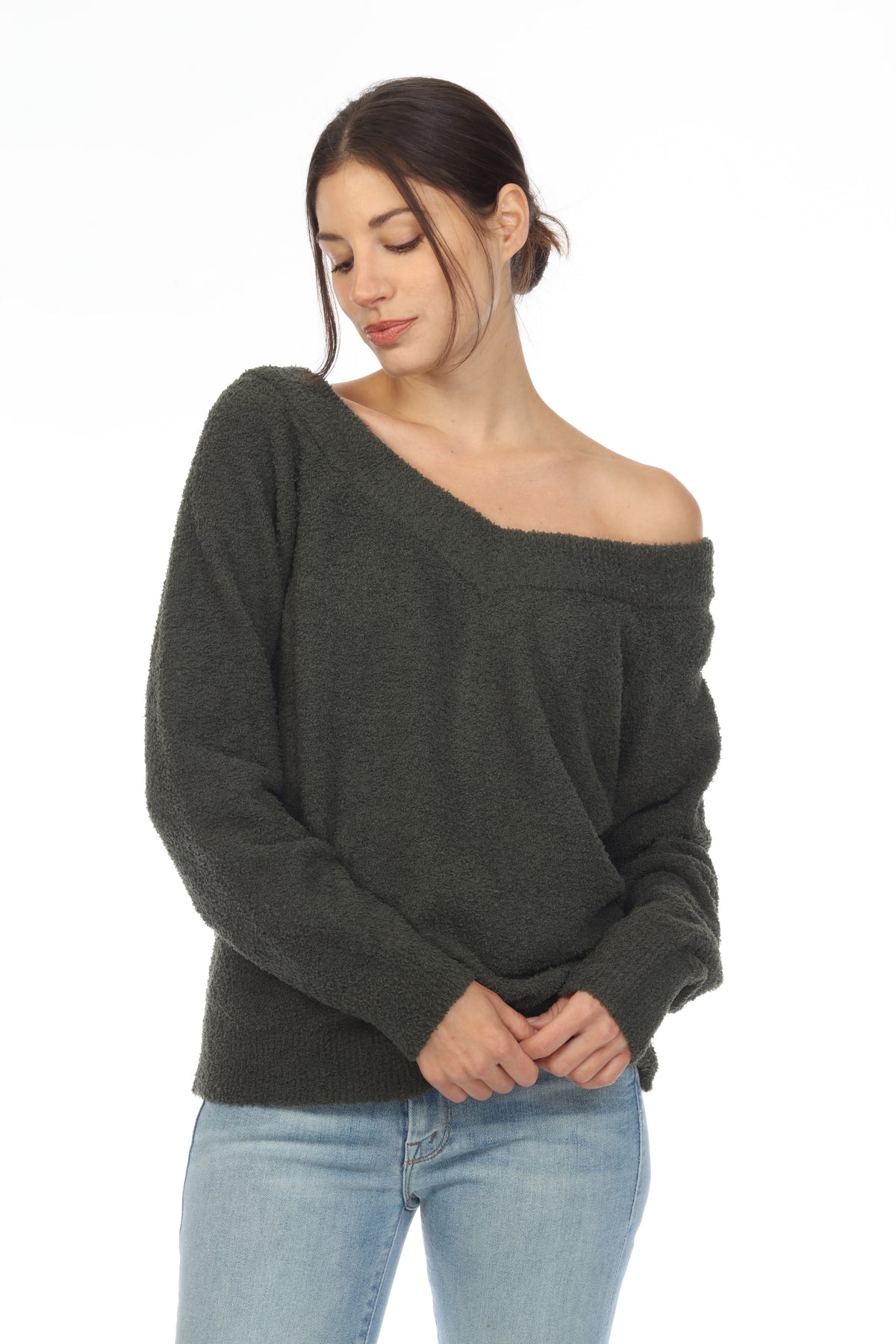 DOUBLE V SWEATER