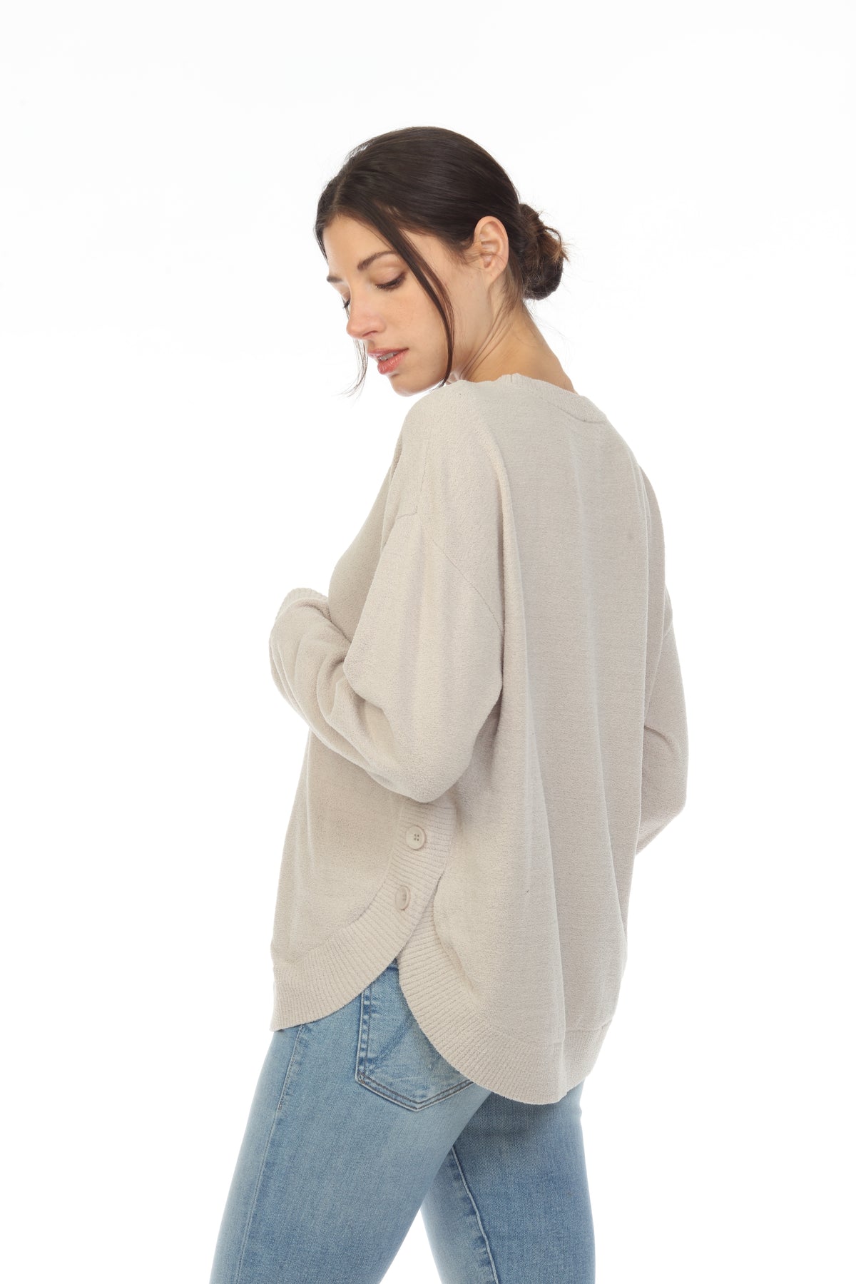 SCOOP HEM PULLOVER