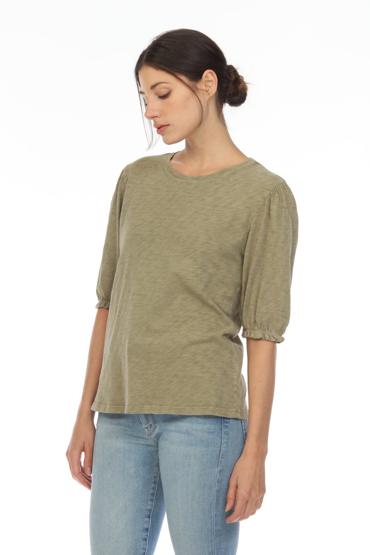 SMOCKED SLEEVE CREW NECK