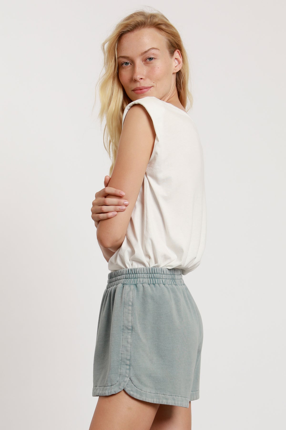 Theo Tee