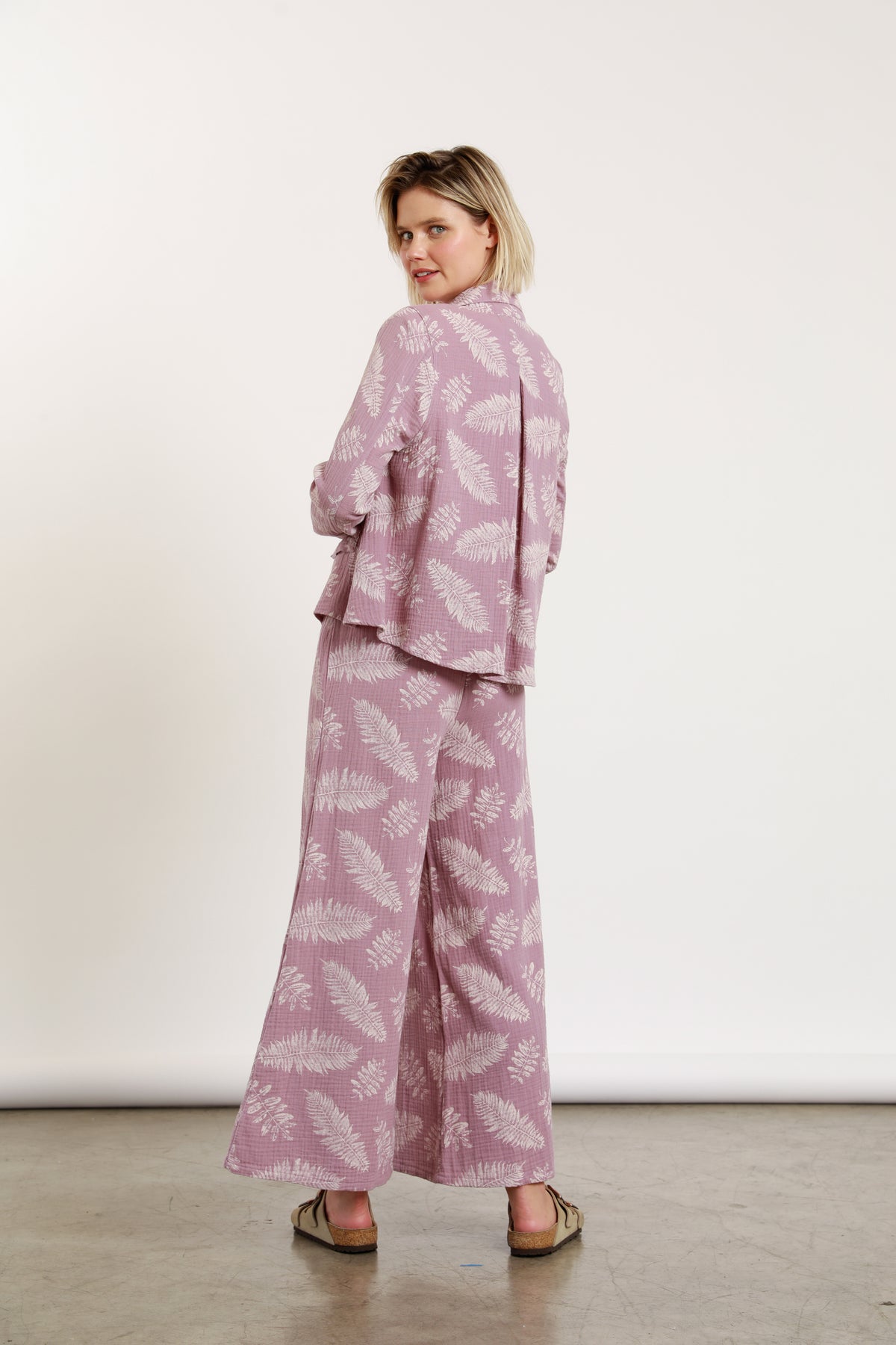 Smocked Ankle Pant