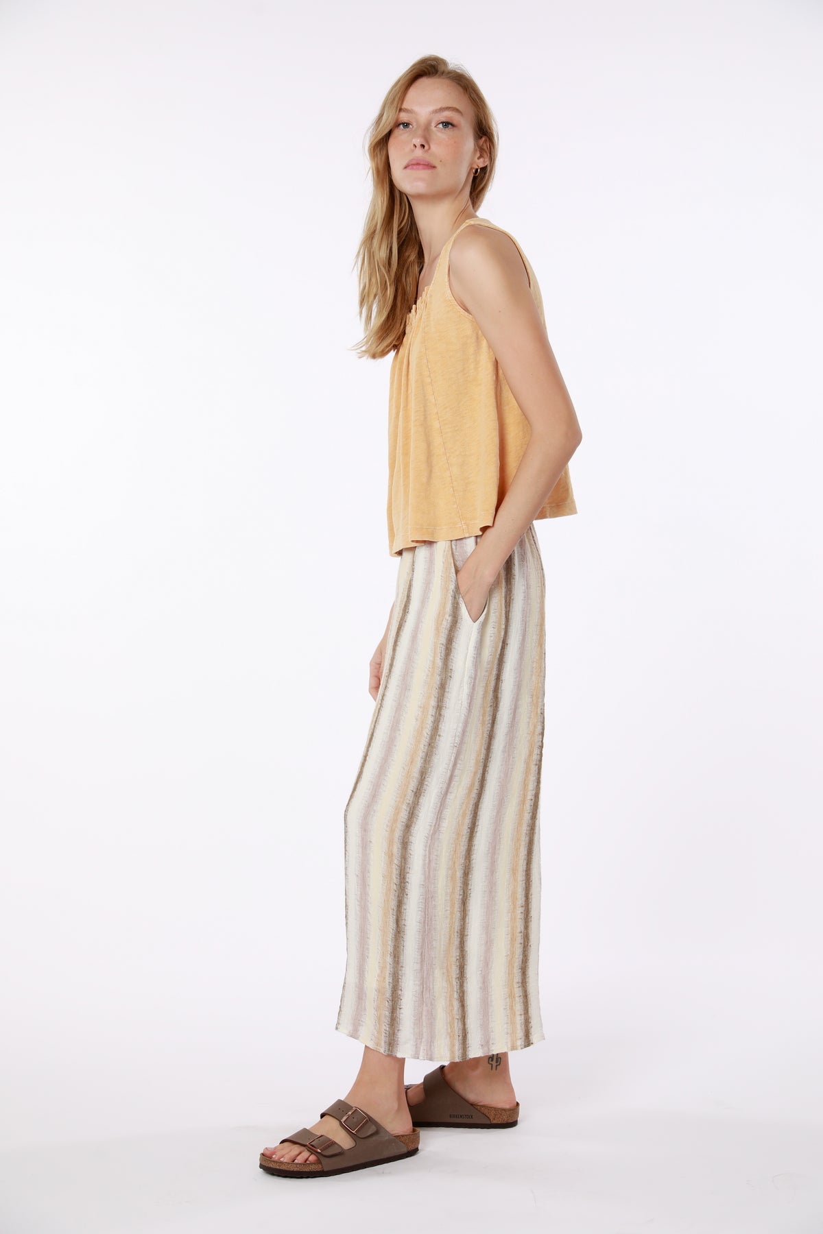 Flowy Tank