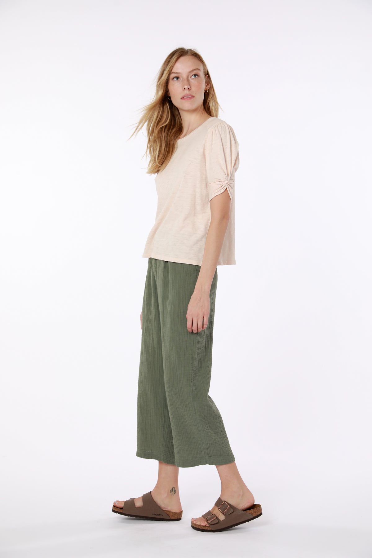 Cinched Waist Pant