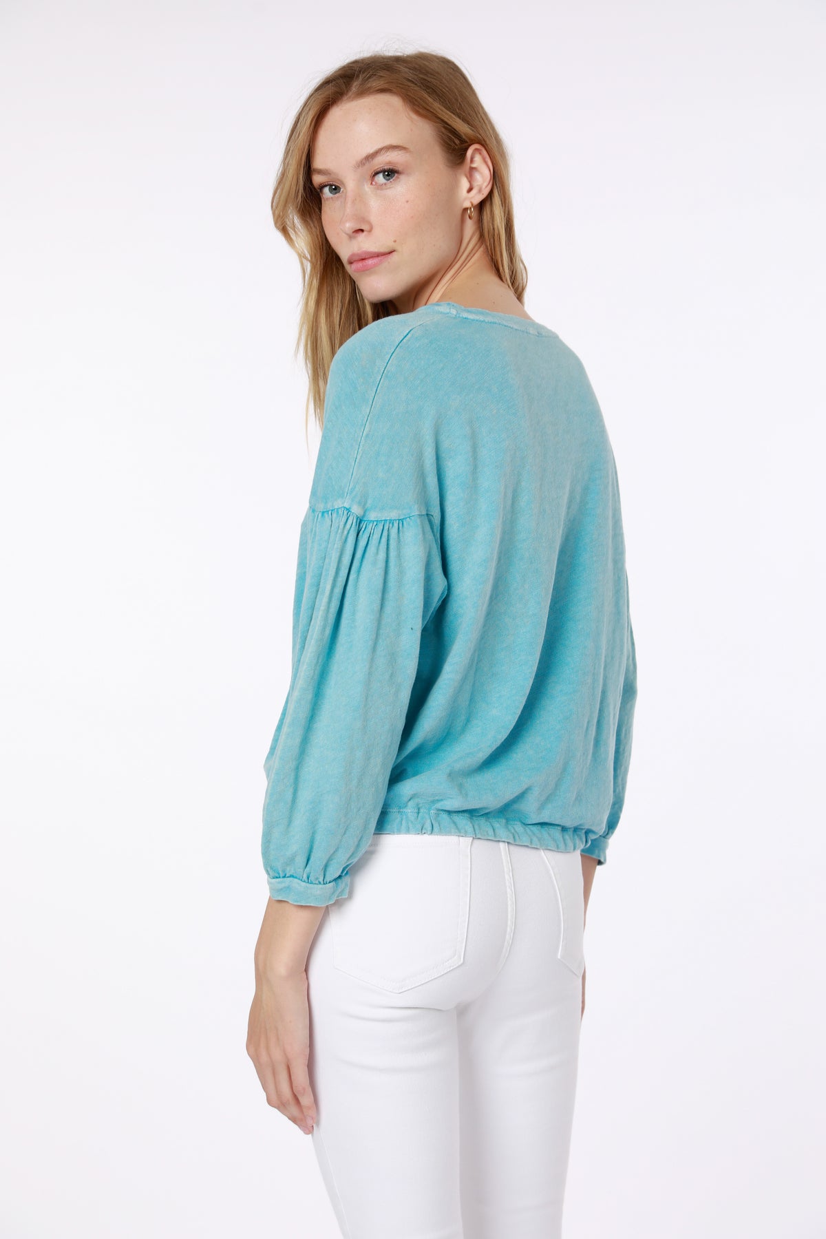 Scoop Neck 3/4 Sleeve