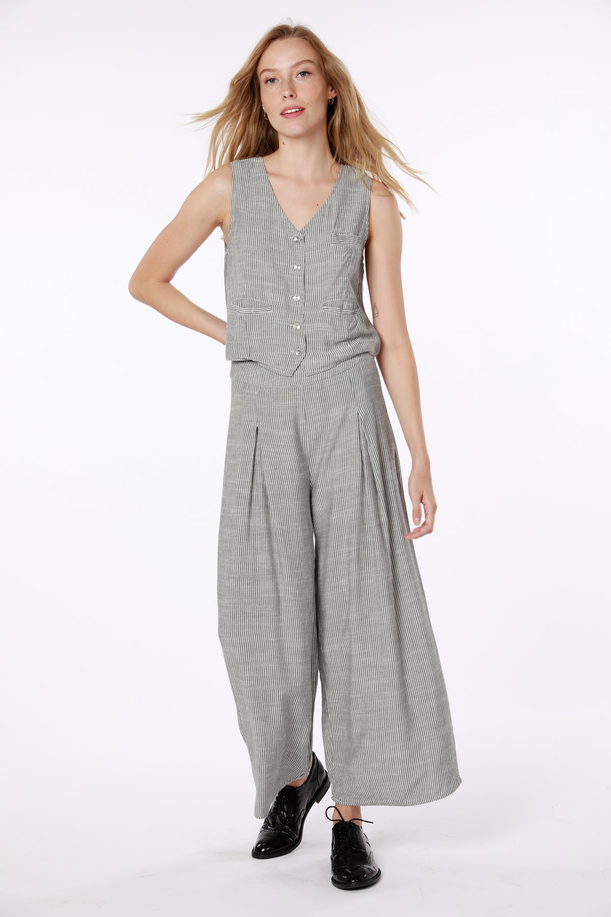 Button Up Vest
