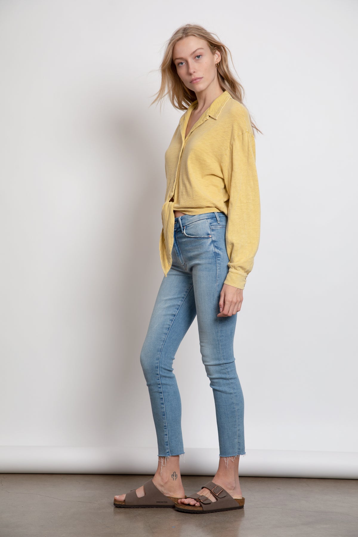 LS TIE FRONT TOP