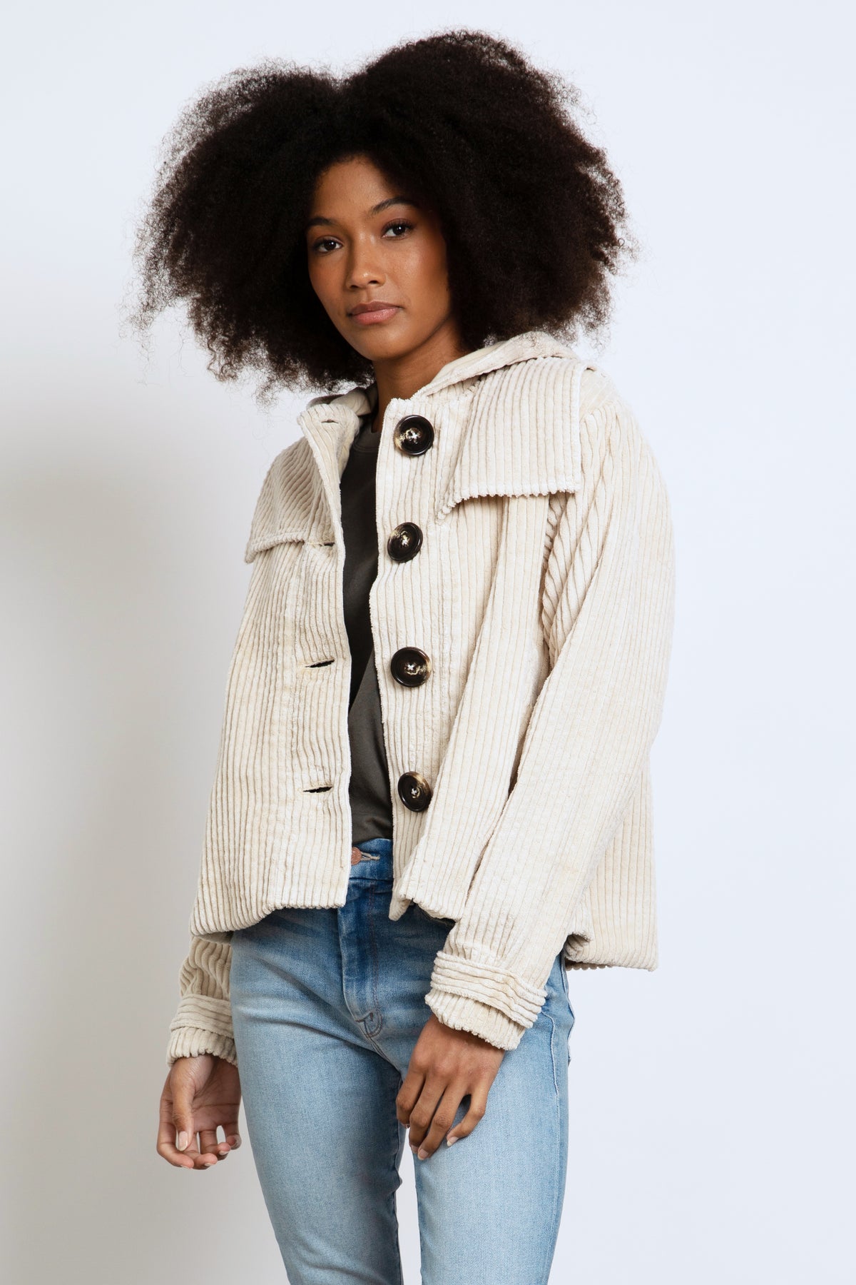 BUTTON FRONT JACKET