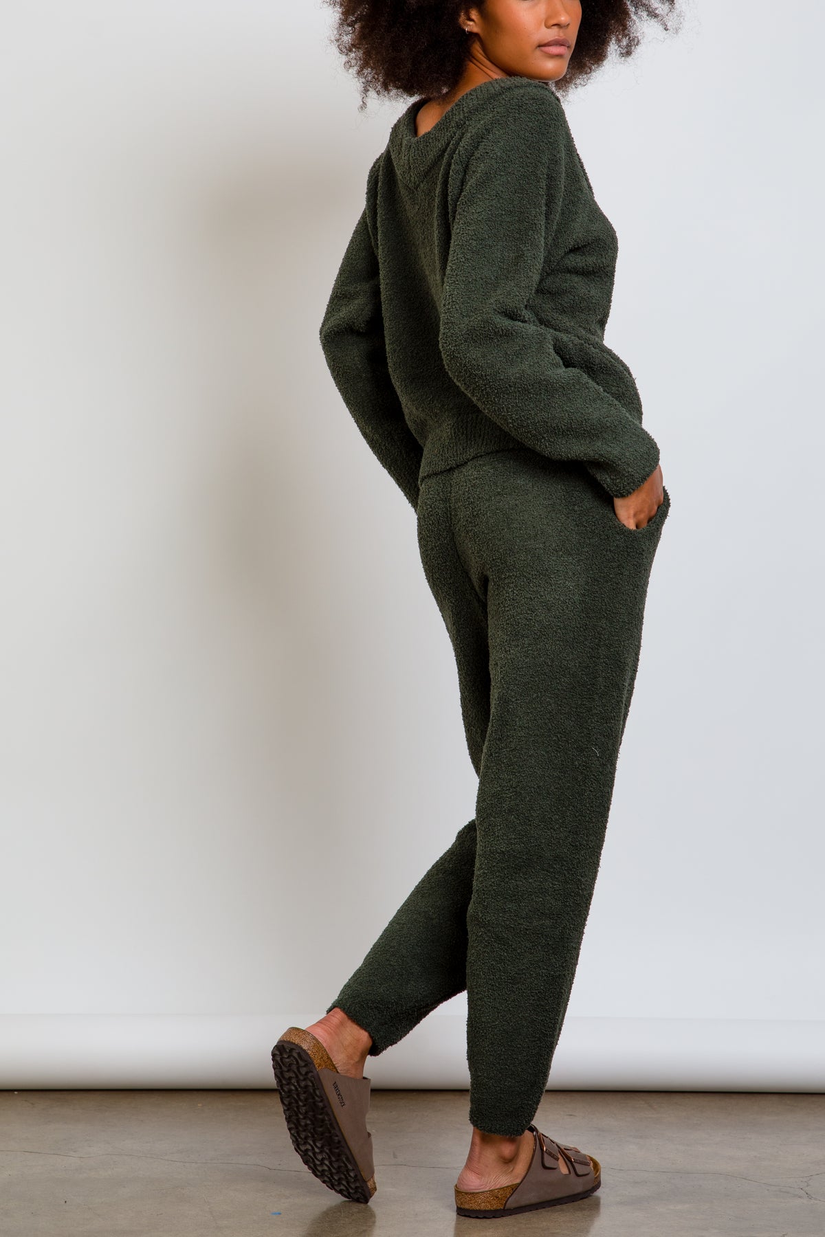 DOUBLE V SWEATER