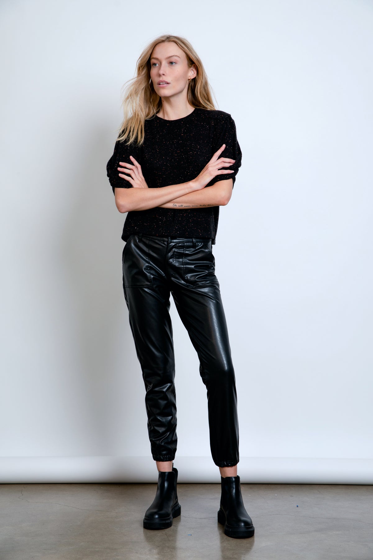 S/S KNOTTED TOP
