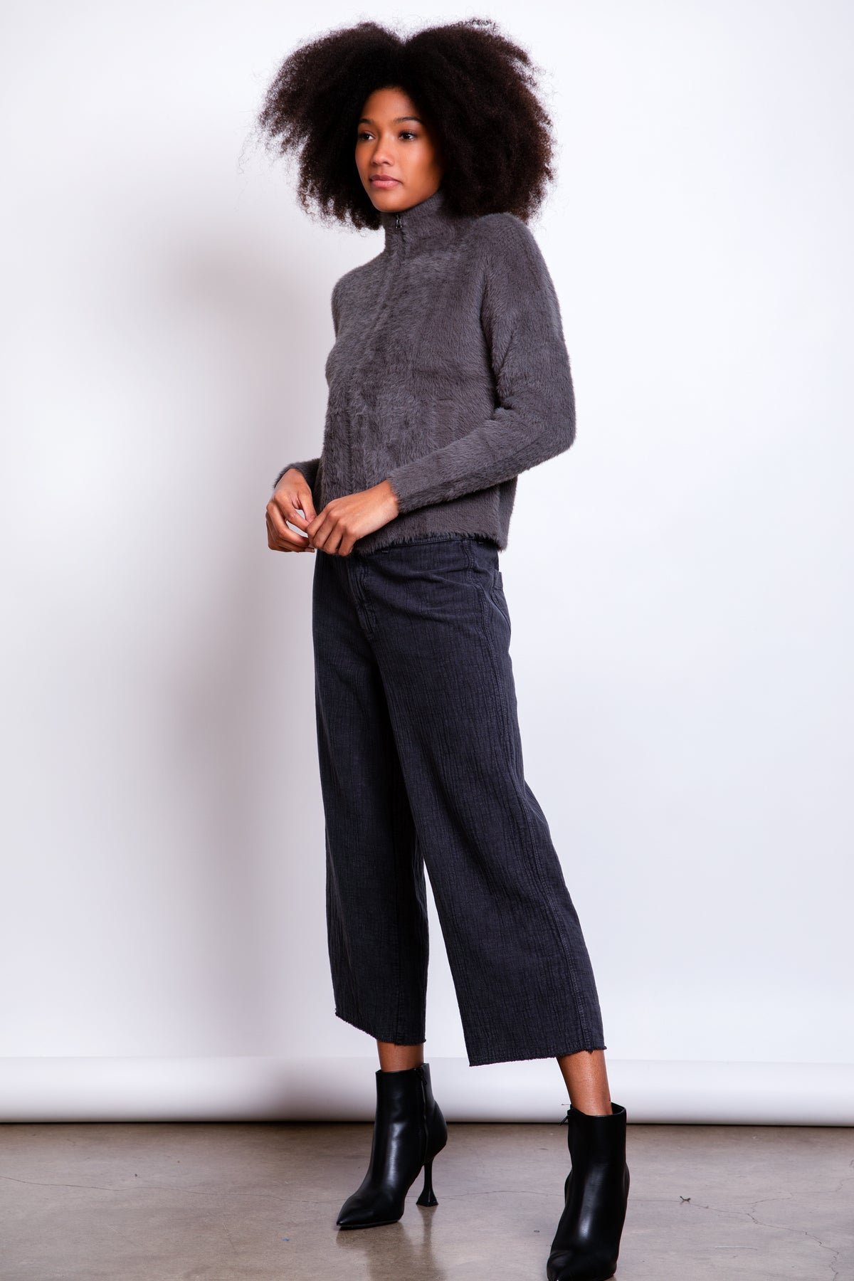 ANKLE LENGTH PANT