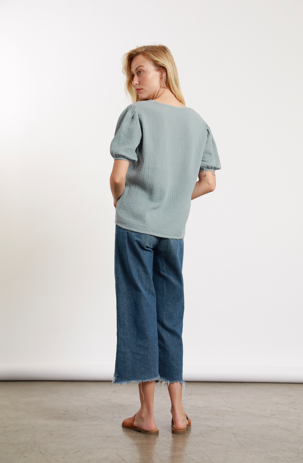 Gauze Scoop Top